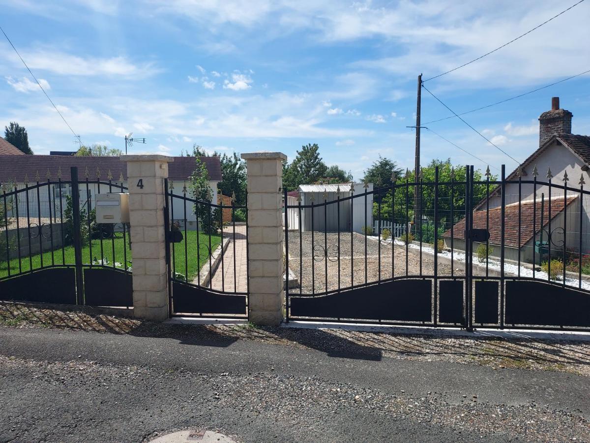 Le Chalet De Vaucroix Villiers-sur-Loir Esterno foto